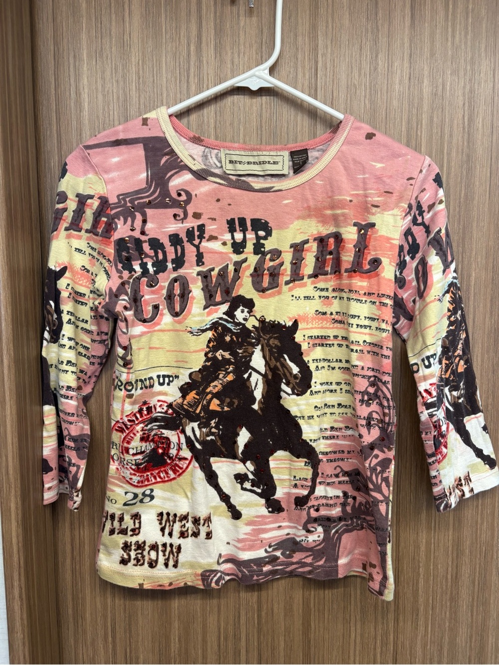 Bit & Bridle 'Giddy Up Cowgirl' Graphic Tee